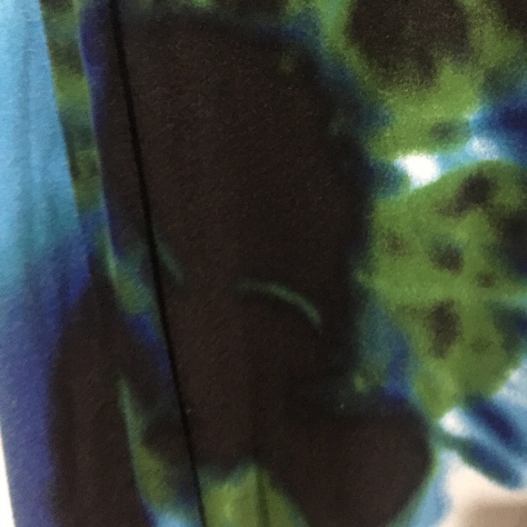 Express Tunic with Flutter Sleeves Size Small - Picture 3 of 8